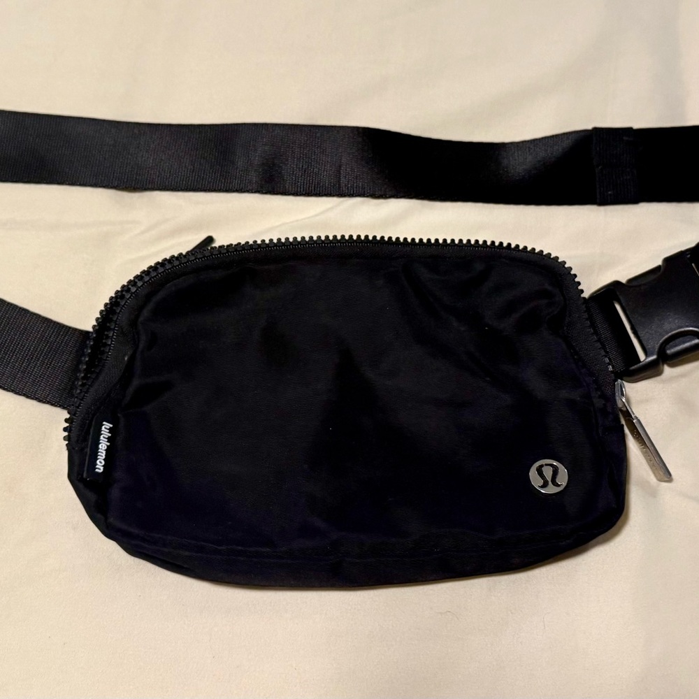 lululemon athletica Black Belt Bag Minimalist Design
